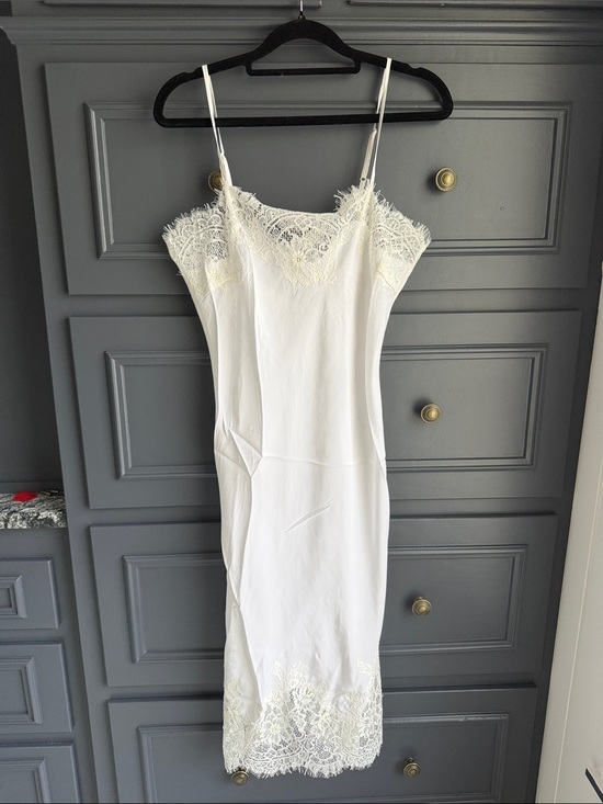 Gold Hawk Other - Gold Hawk 💯 silk midi length slip dress